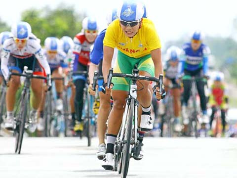 Xe đạp nữ Việt Nam bứt phá, giành HCV SEA Games 29 ảnh 1